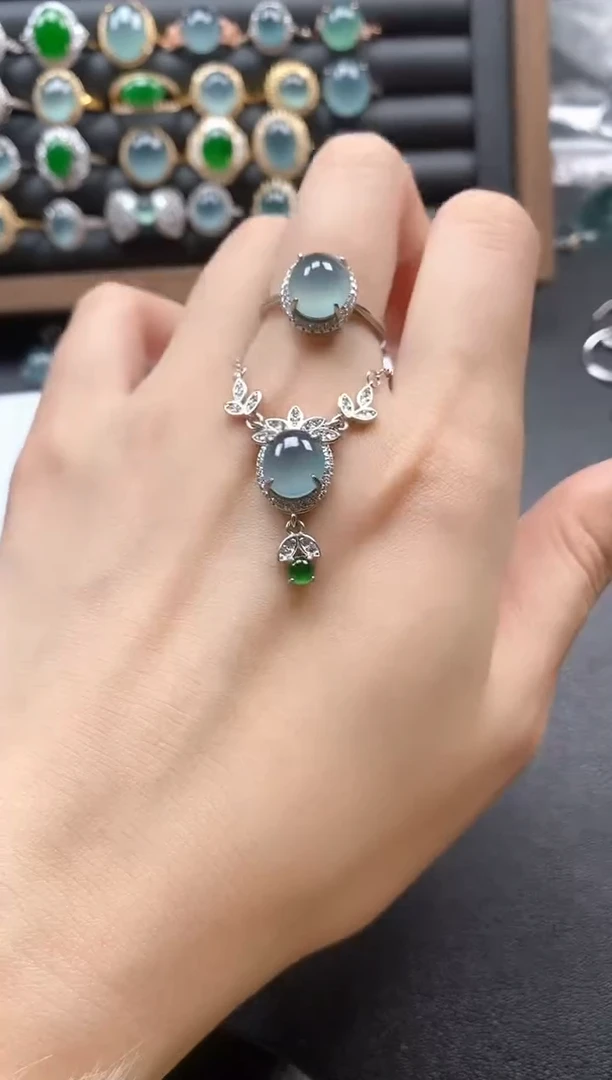 银S925镶嵌戒指翡翠51151