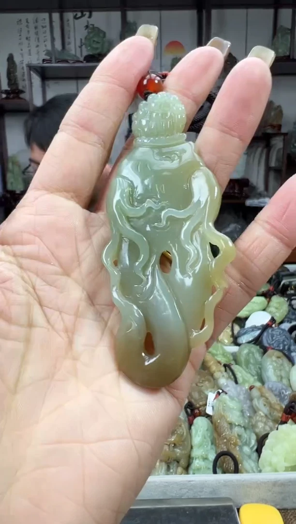 未镶嵌和田玉把件1