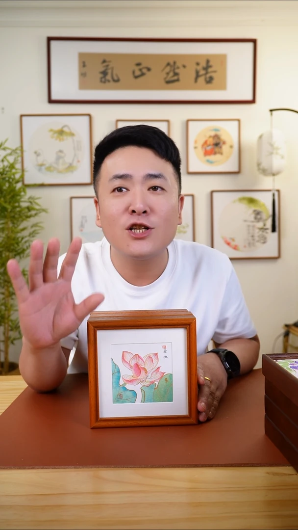 横款鹿鸣现代美术馆-岳倚竹老师作品