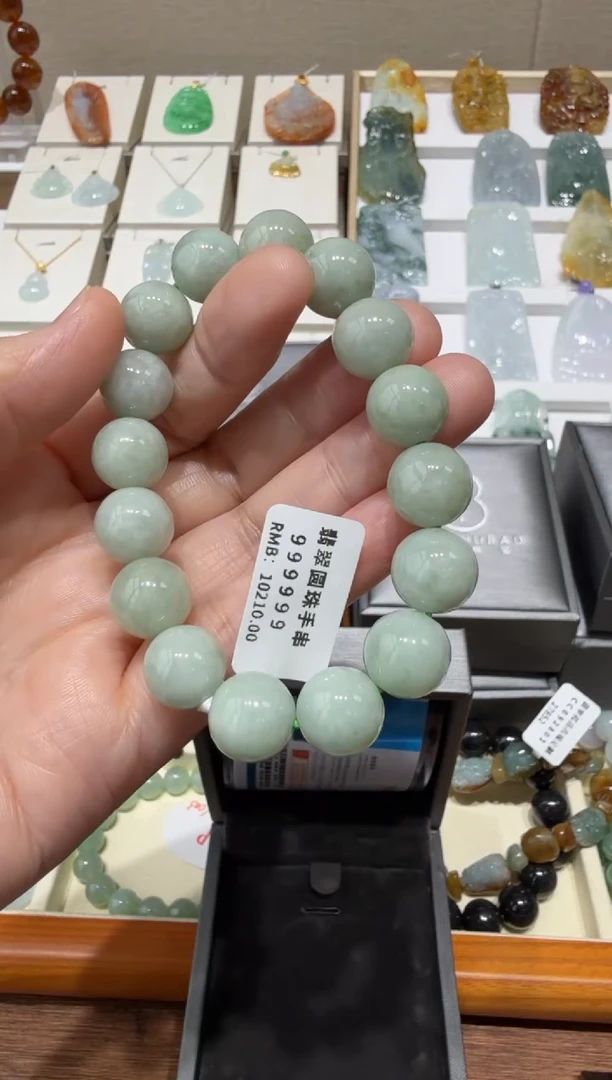 未镶嵌挂件翡翠A货翡翠多样性孤品