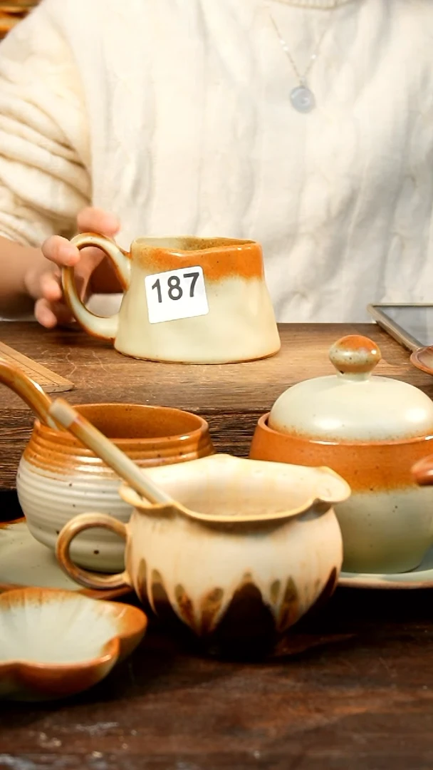 盘高颜值粗陶餐具限时抢购