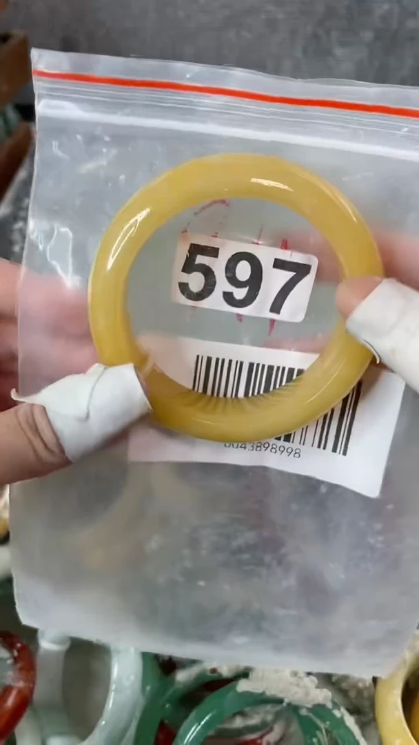 【闪购商品】石英质玉手镯未镶嵌5859+597