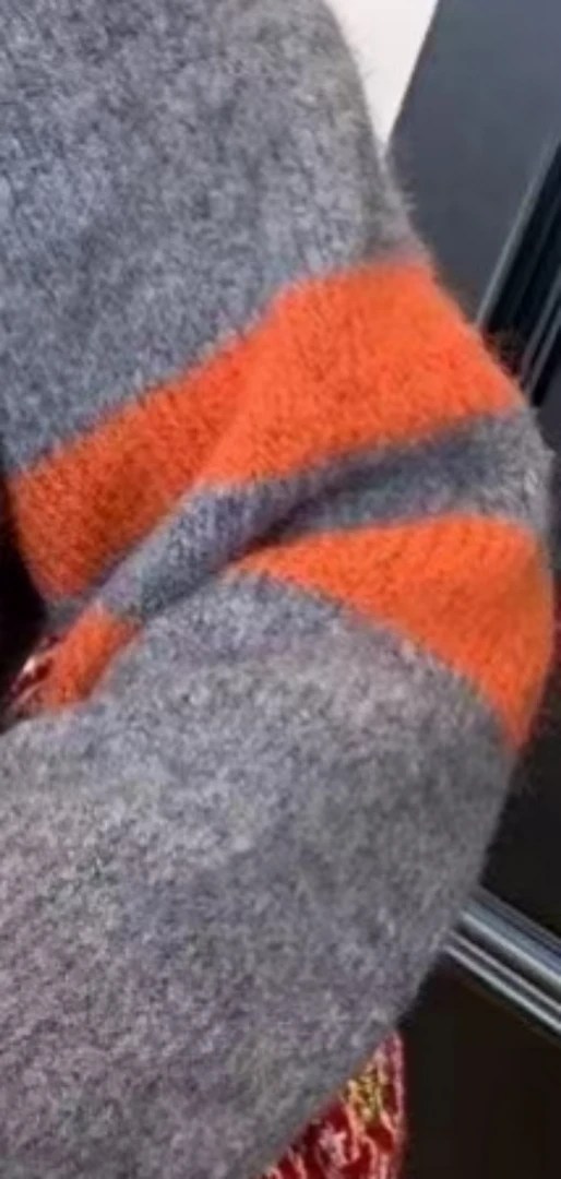 秋冬新款时尚卡通百搭圆领套头毛衣