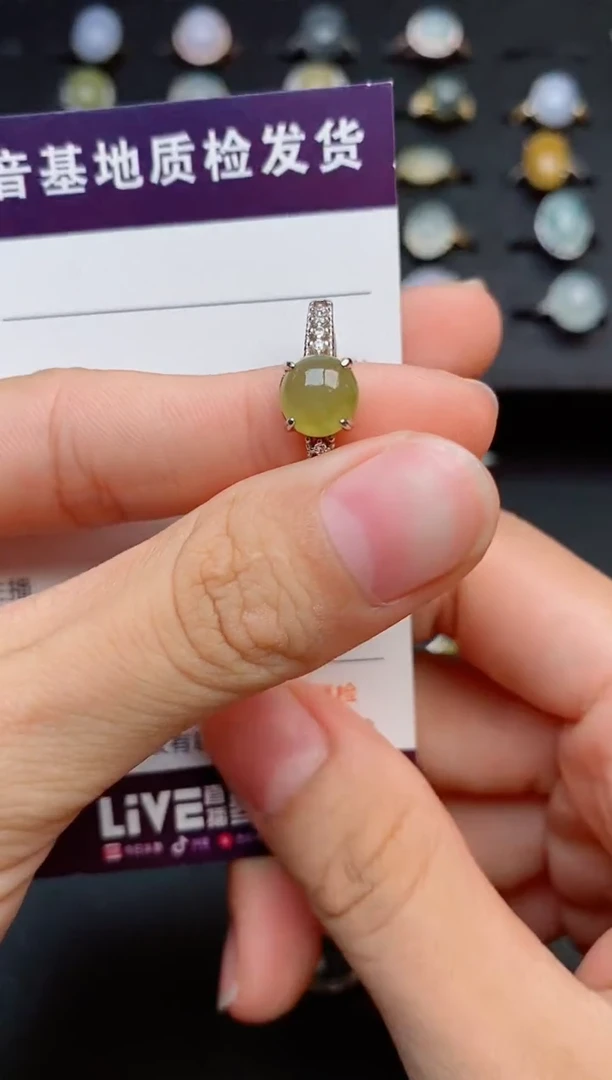 银S925镶嵌戒指翡翠1