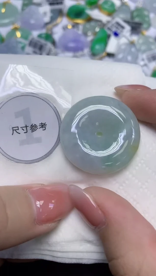 颈饰未镶嵌翡翠天然缅甸翡翠A货百元以上9元证书费自理