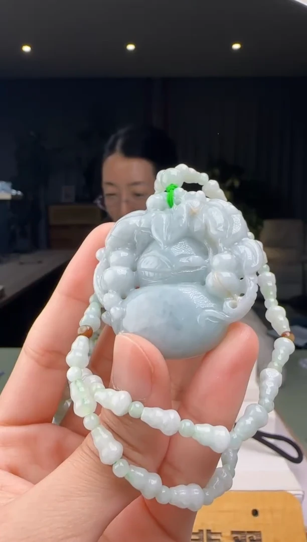 【闪购商品】翡翠吊坠(赠链)未镶嵌XM@@WS1WX2771