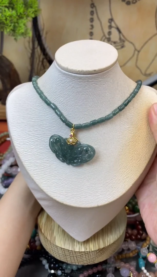 【闪购商品】翡翠项链未镶嵌130手串