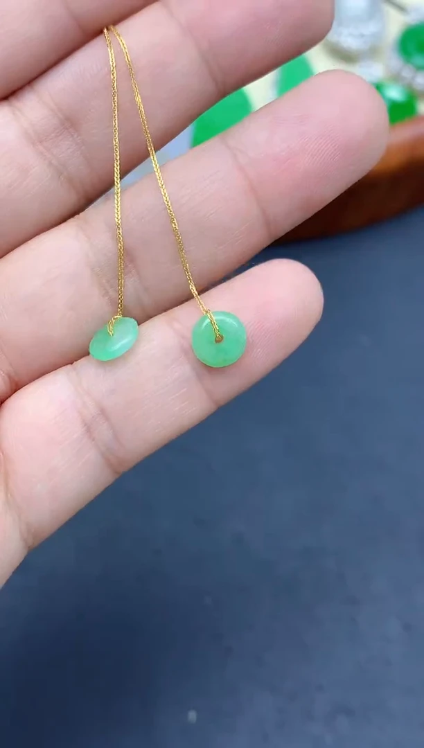 18K金镶嵌翡翠耳饰380-中国好珍宝