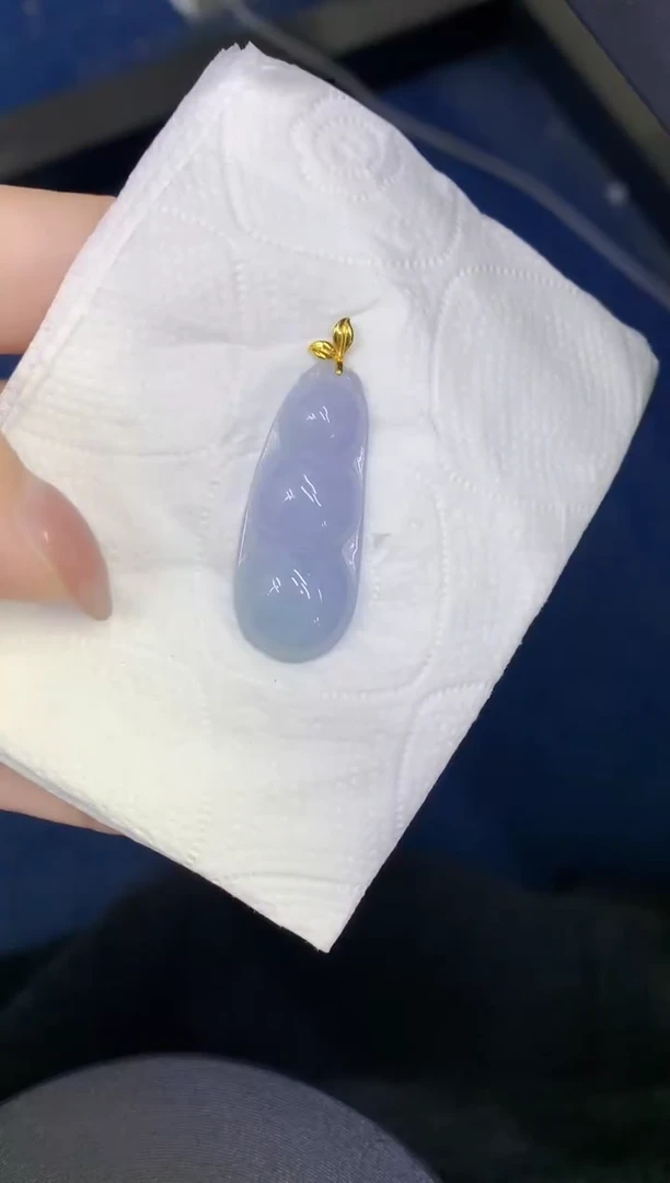 颈饰18K金镶嵌翡翠缅甸天然翡翠A货