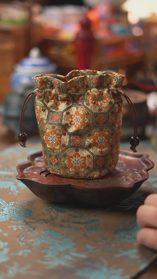 【闪购商品】宝相花织锦束口袋  大号