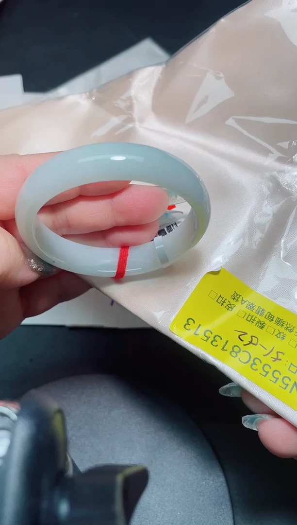 未镶嵌手镯翡翠51-52/13513