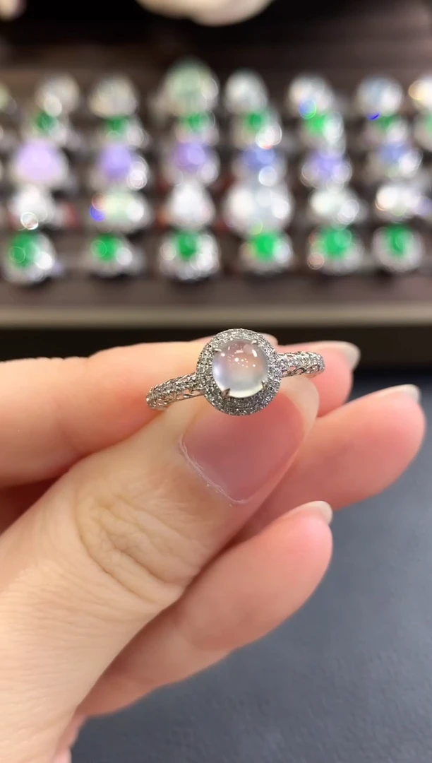 18K金镶嵌戒指翡翠d9