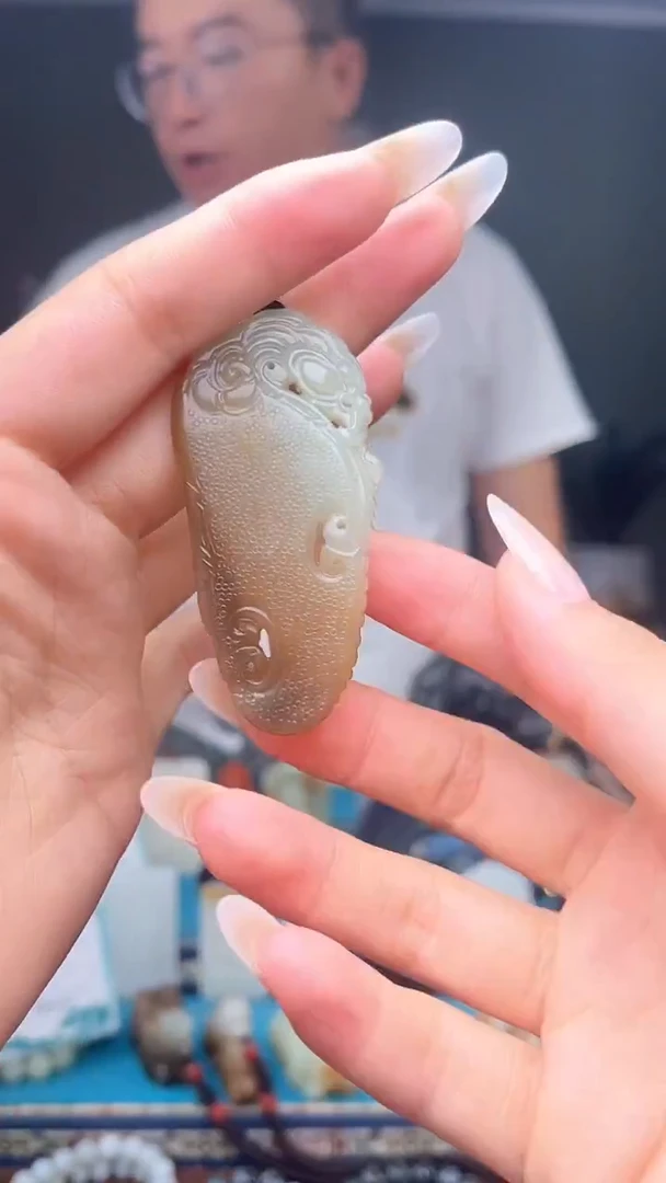 未镶嵌和田玉挂件1