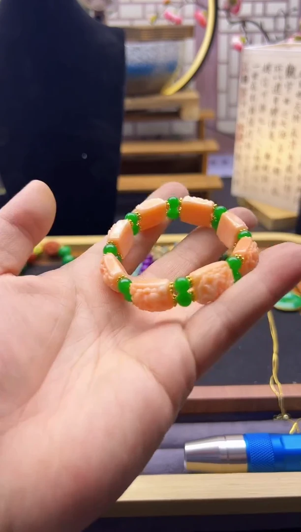 【闪购商品】玛瑙/玉髓颈饰14K金镶嵌S254