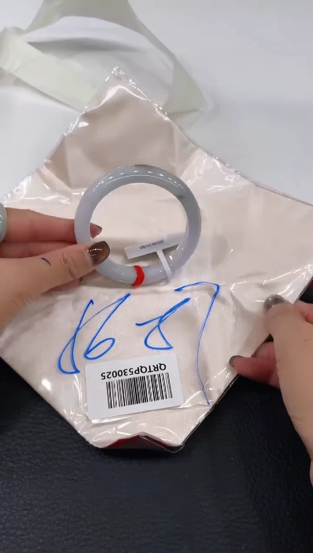 【闪购商品】翡翠手镯未镶嵌手镯