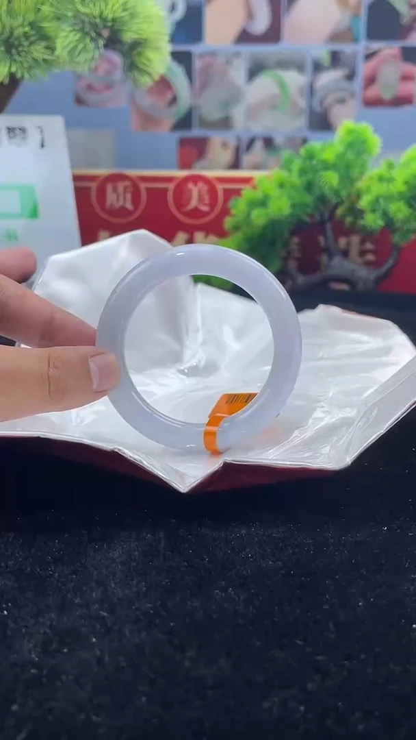【闪购商品】翡翠手镯未镶嵌11            