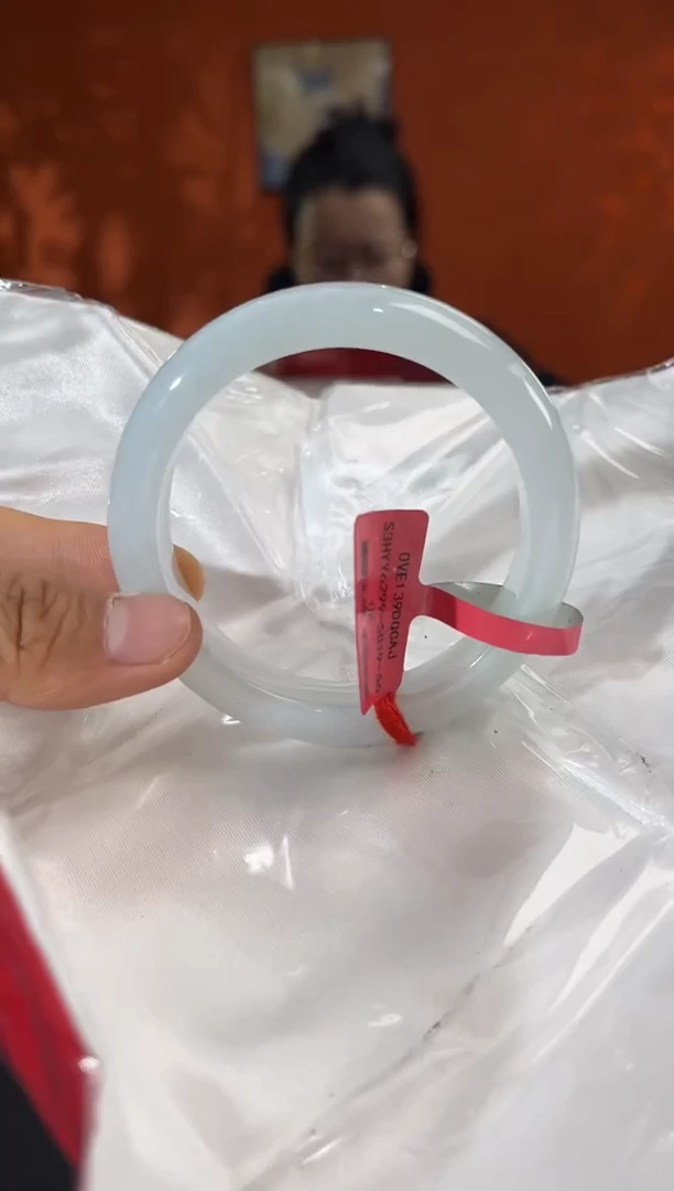 未镶嵌手镯翡翠2