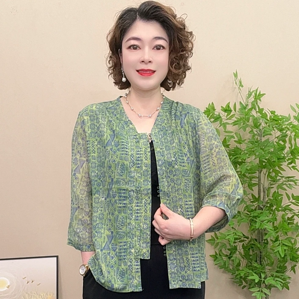 七分袖夏季薄款妈妈装开衫纽扣衬衫袖时尚中老年百搭气质宽松女士