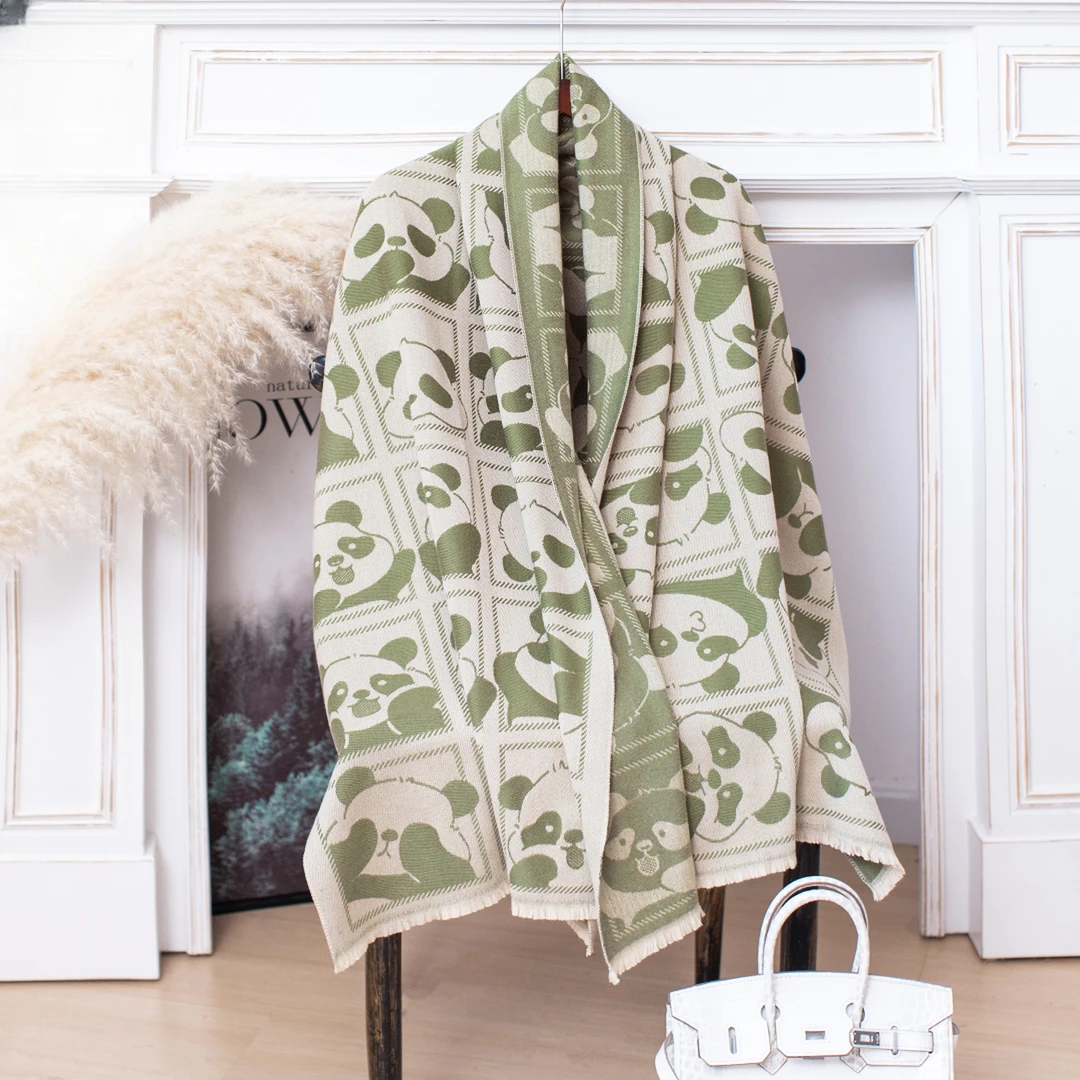 达芬奇密码2025新款可爱熊猫双面两用仿羊绒办公室保暖百搭披肩