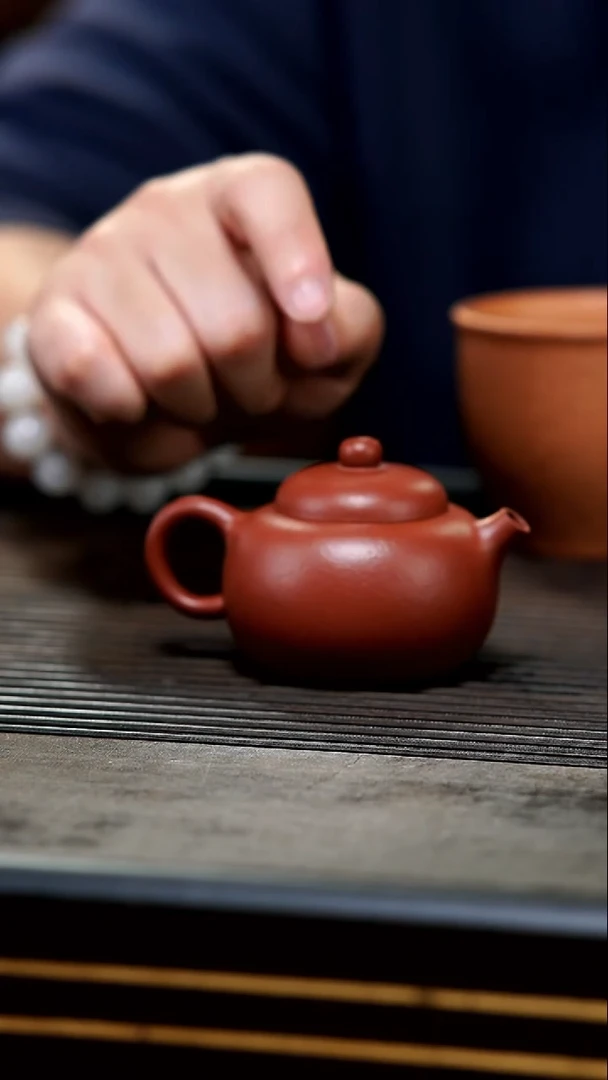 【闪购商品】紫砂茶壶19-瑕疵半手朱泥纳福110cc