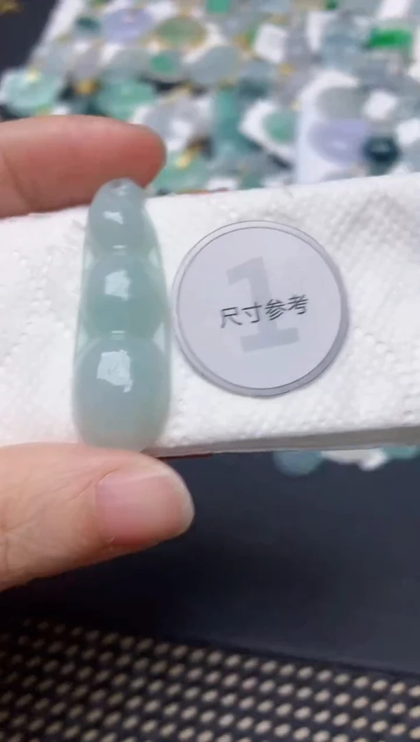 颈饰未镶嵌翡翠天然缅甸A货翡翠