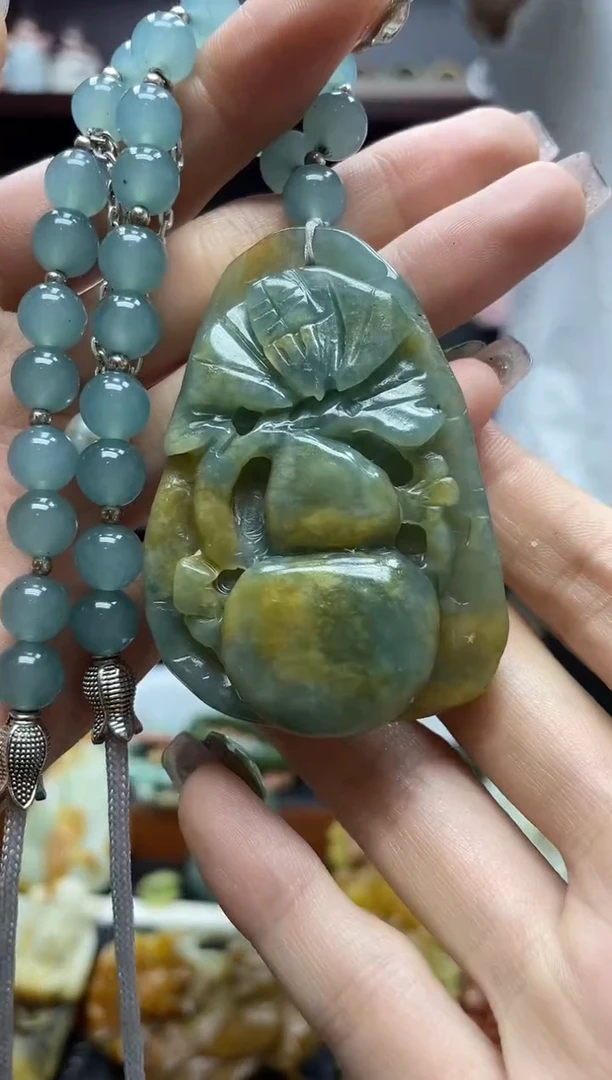 未镶嵌岫玉吊坠·