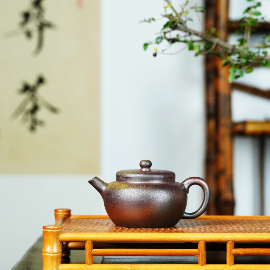梅和柳古法柴烧-福圆壶160cc-原矿清水泥-梅和柳出品
