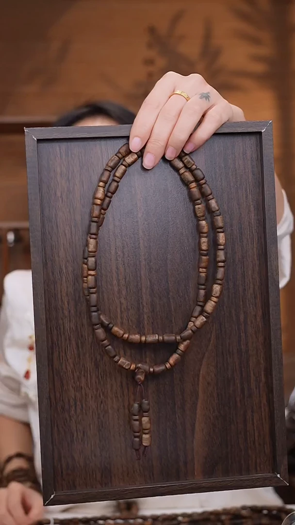 【闪购商品】沉香手串海南白棋板头多圈20g+多样性发一