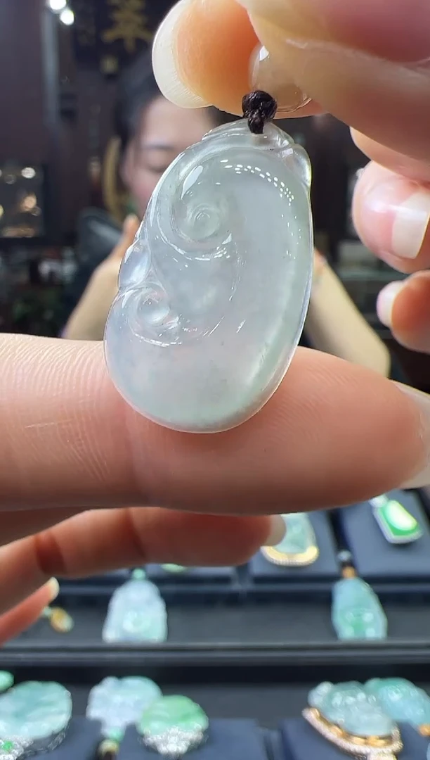 【闪购商品】翡翠挂件未镶嵌如意手机挂