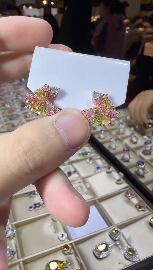 银S925镶嵌耳饰碧玺耳钉设计款多样性发