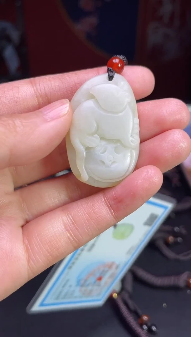 颈饰未镶嵌和田玉1