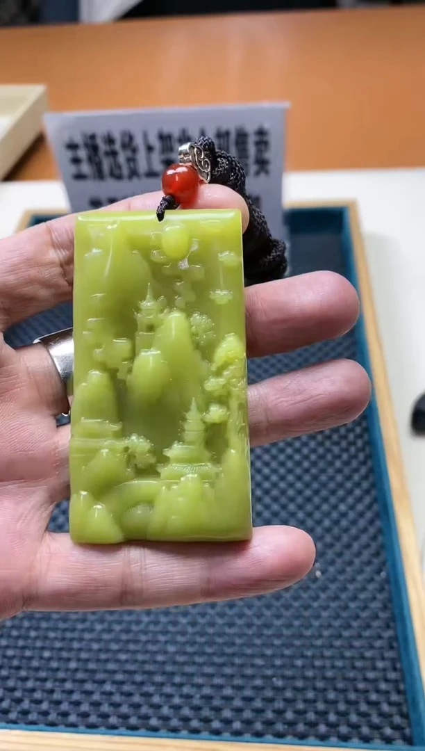 【闪购商品】蛇纹石玉其它未镶嵌多样性发货一个