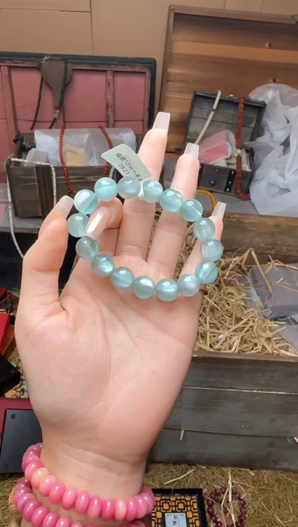 精美手串（无礼盒）