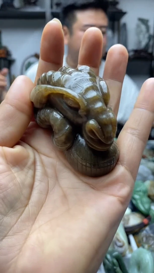 未镶嵌和田玉把件1