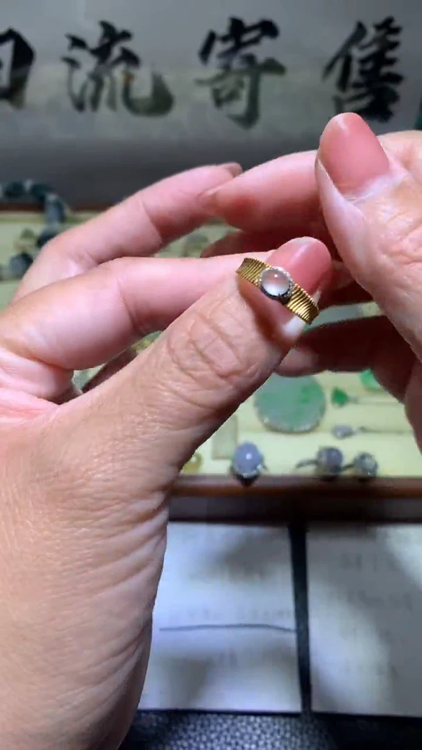 【闪购商品】翡翠戒指18K金镶嵌071天然缅甸翡翠A货