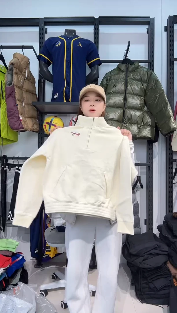 3197闪购编码 Nike/Jordan运动卫衣裤以直播间过款为准 尺码  l