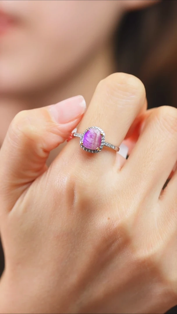 18K金镶嵌苏纪石（舒俱来）戒指222