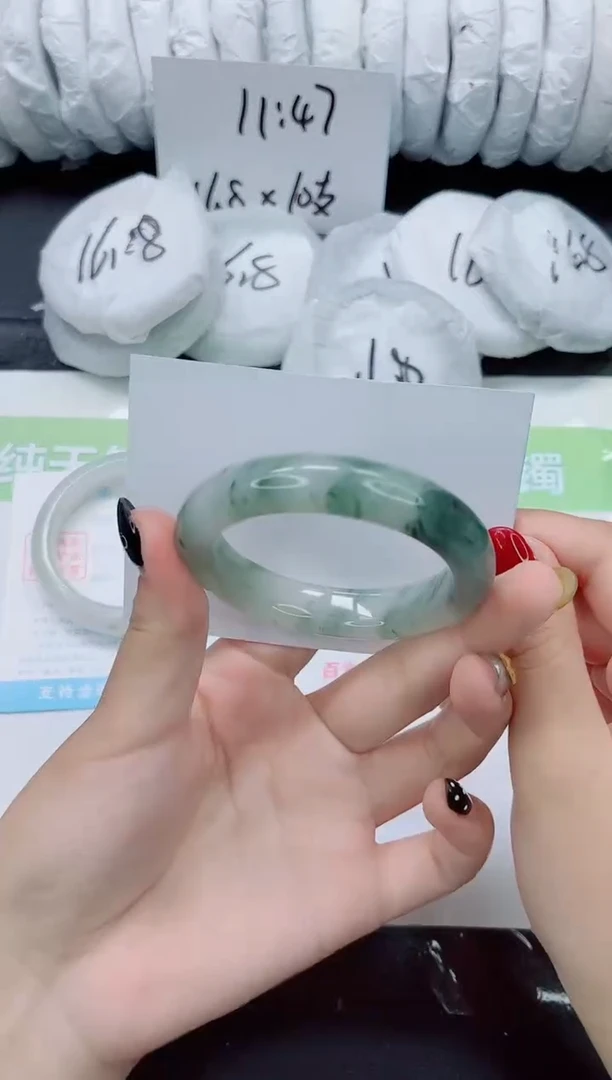 未镶嵌手镯石英质玉0297-52