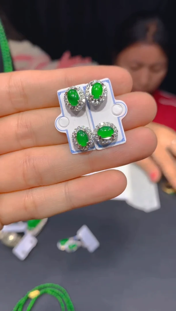 【闪购商品】定制翡翠未镶嵌233多样性发货（发其一）