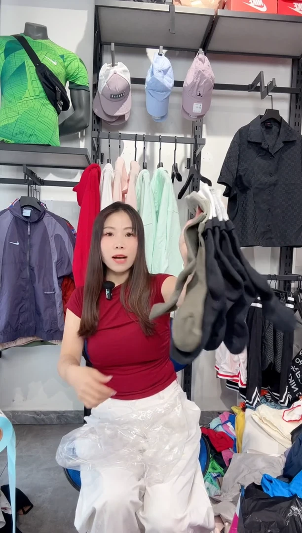 1163编码 瑕疵款直播间过款为准 尺码袜子