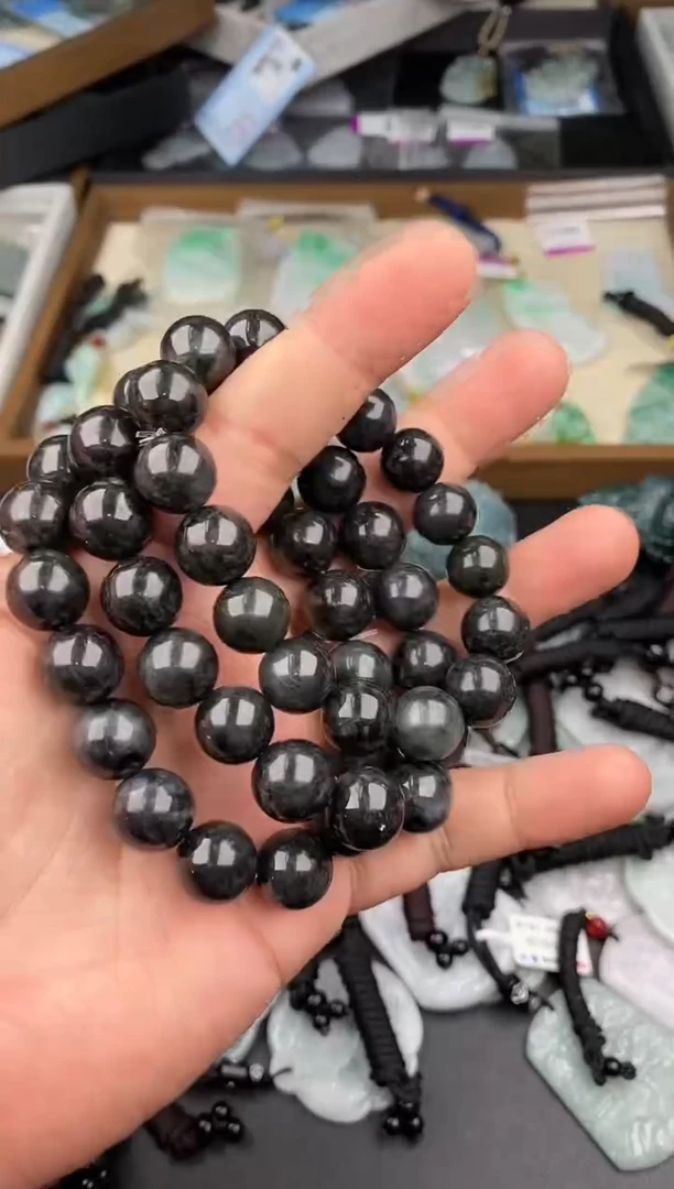 【闪购商品】翡翠颈饰未镶嵌  多样性发其一