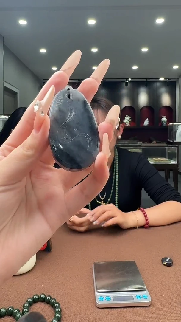 颈饰未镶嵌和田玉工厂清货，不退不换