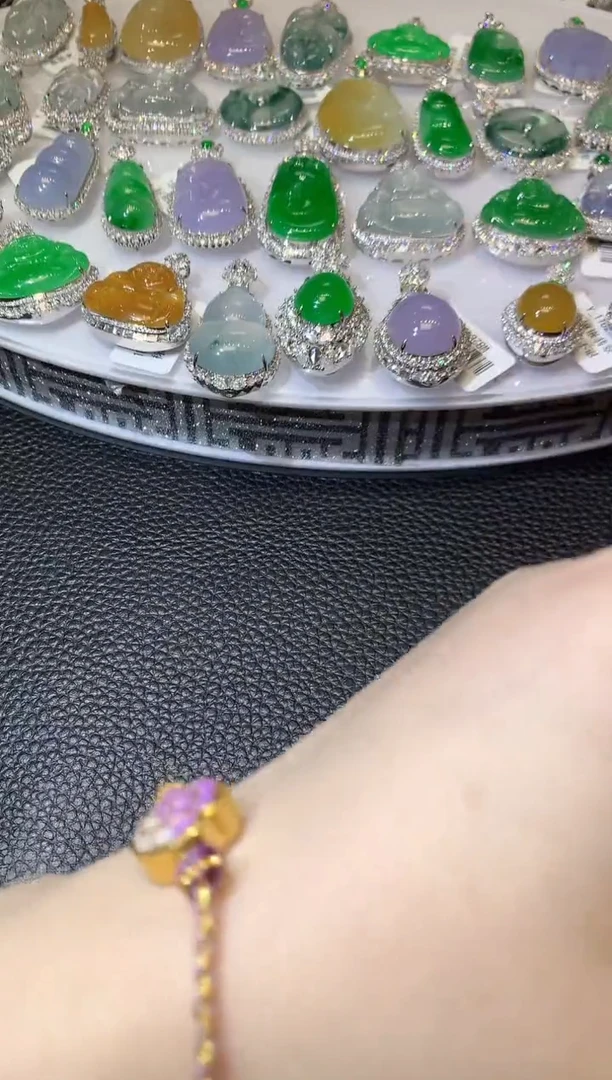 【闪购商品】翡翠戒指18K金镶嵌A24