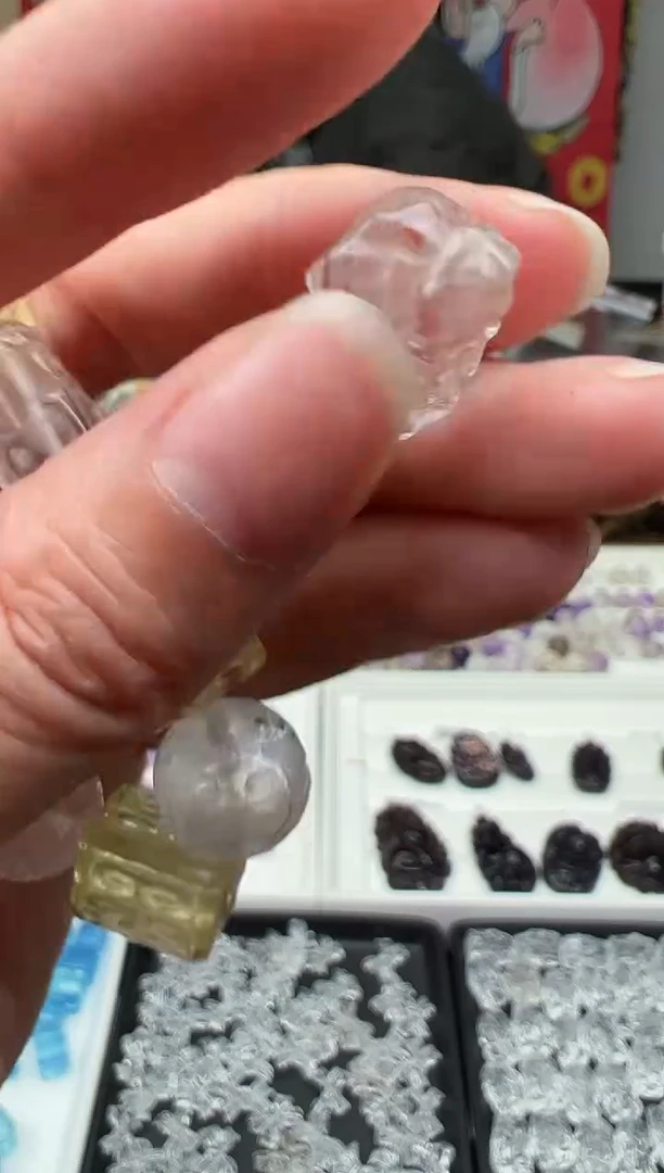 【闪购商品】水晶颈饰未镶嵌9a多样性发其一/1.24/1个