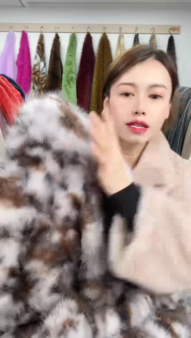 狐狸毛A49，尺寸1.8*1