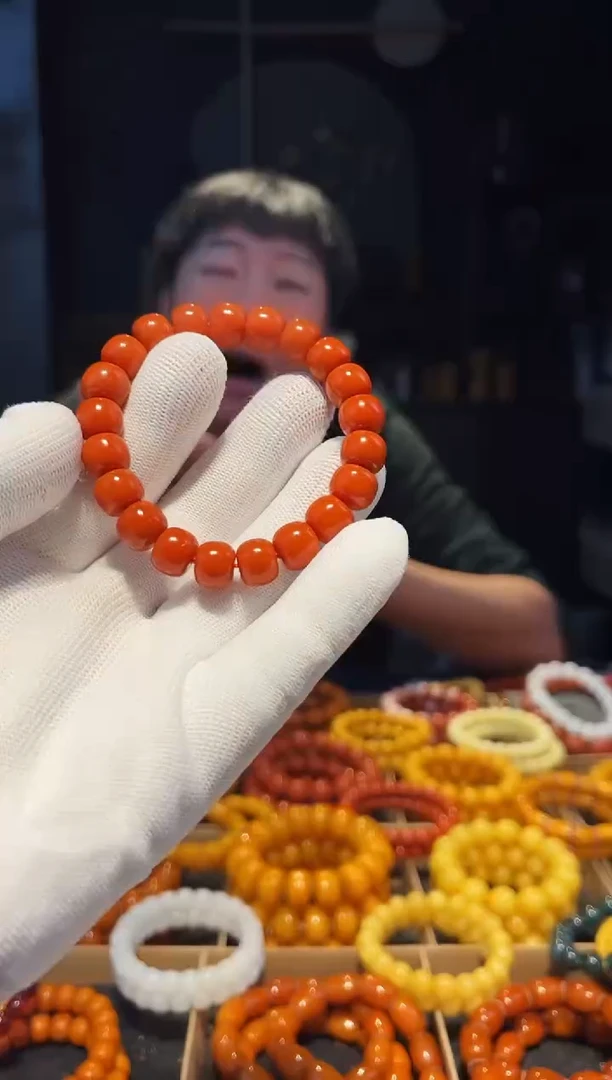 未镶嵌手串南红玛瑙柿子黄老型11+