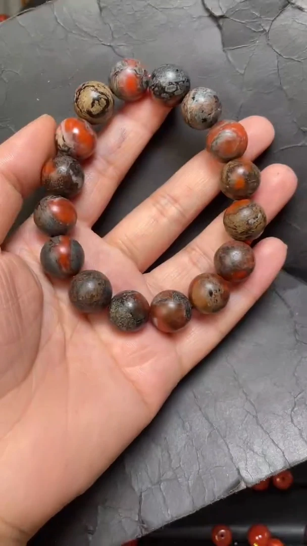 未镶嵌204南红玛瑙手串