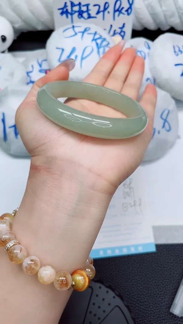 石英质玉手镯未镶嵌89-60.7