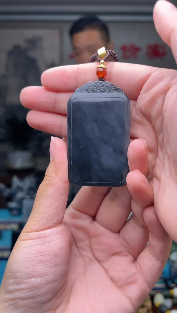 未镶嵌和田玉挂件1