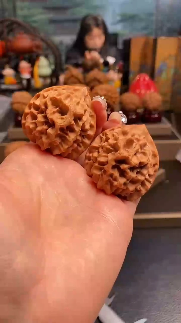 【闪购商品】文玩核桃把件H907帝王41